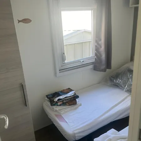 Feriested Saint Aygulf 4etoiles Beach&pool Fréjus